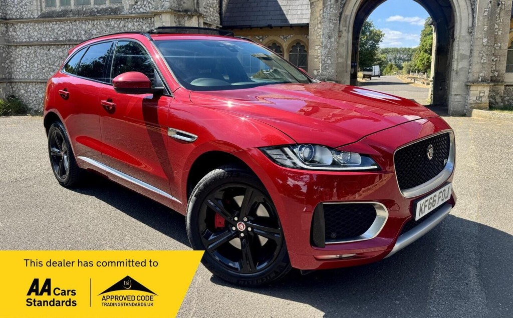 2016 Jaguar F-pace